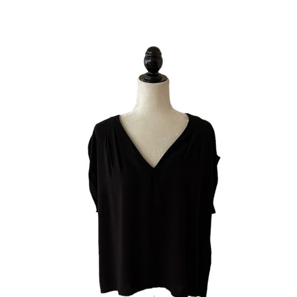 H&M Tops - Black V Neck Blouse